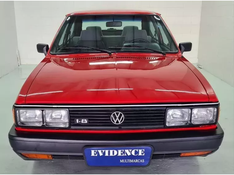 Volkswagen Passat Vermelho 1