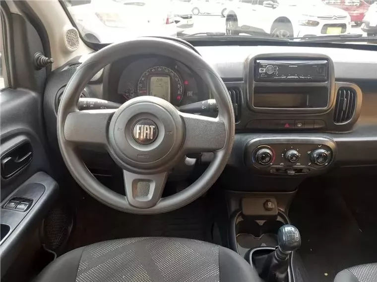 Fiat Mobi Branco 3