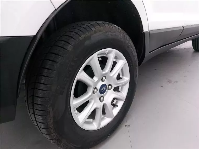 Ford Ecosport Branco 15