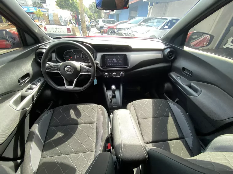 Nissan Kicks Vermelho 7