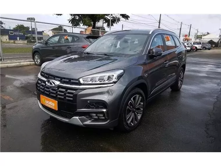 Chery Tiggo 8 Cinza 10