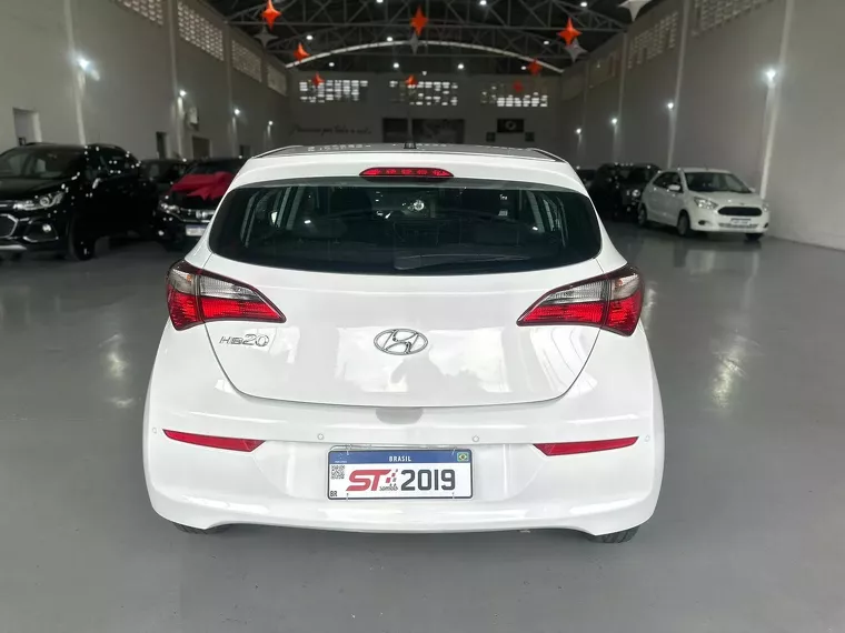 Hyundai HB20 Branco 1