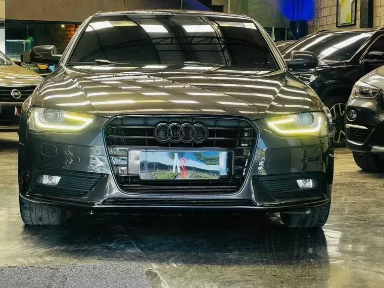 Audi A4 Cinza 11