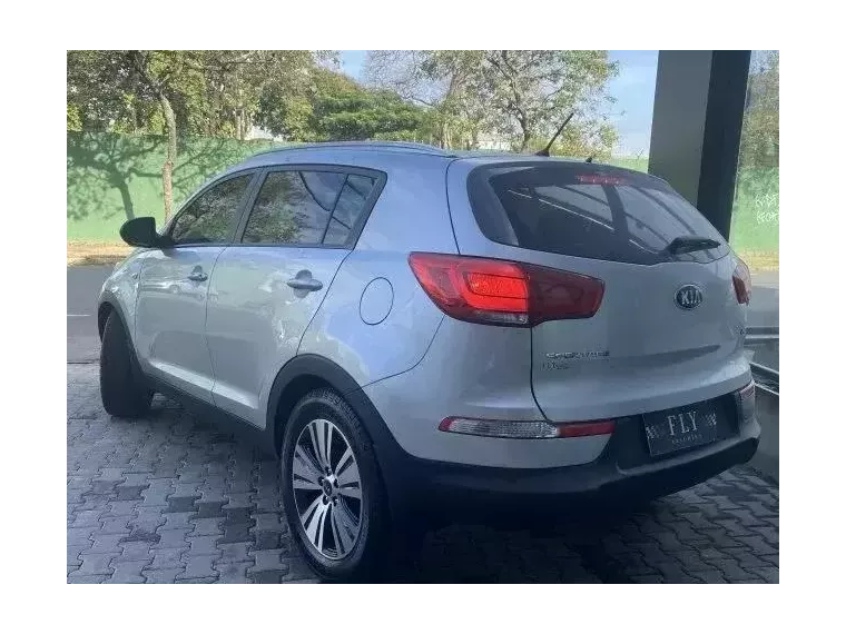 KIA Sportage Prata 6