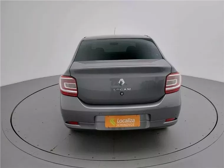 Renault Logan Cinza 15