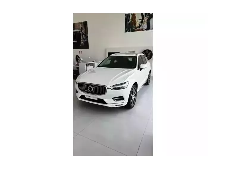 Volvo XC60 Branco 8