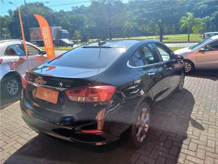 Chevrolet Cruze Preto 5