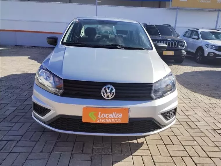 Volkswagen Voyage Prata 3