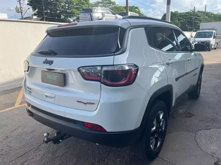 Jeep Compass Branco 9