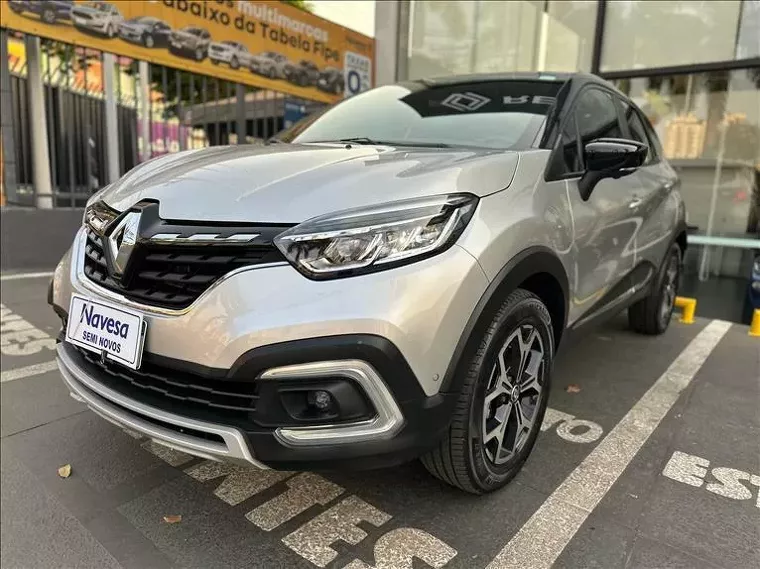 Renault Captur Prata 1