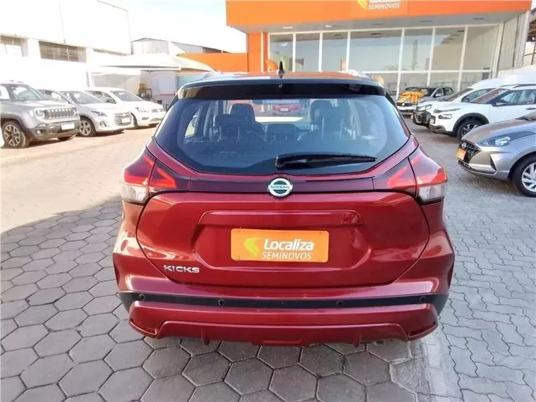 Nissan Kicks Vermelho 5