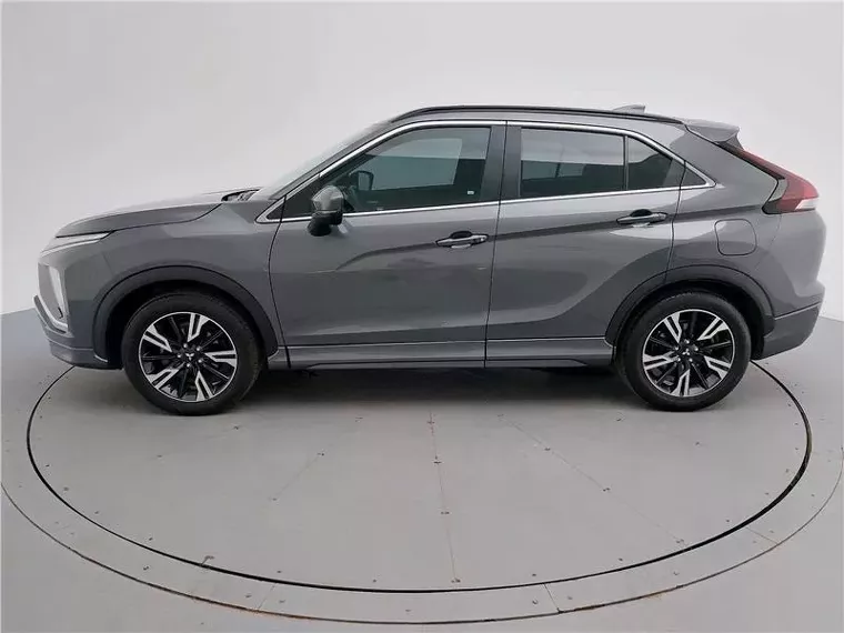 Mitsubishi Eclipse Cross Cinza 1