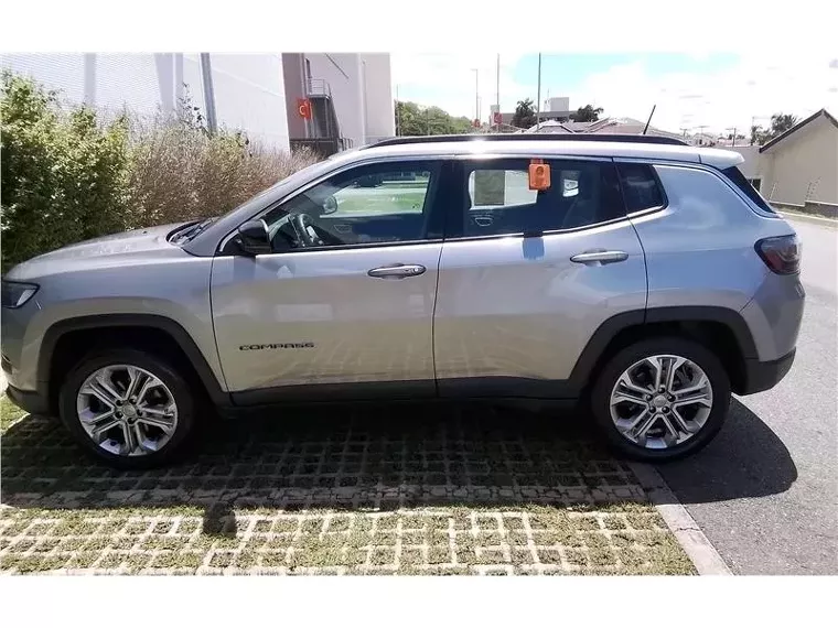 Jeep Compass Prata 12