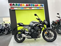Street Triple