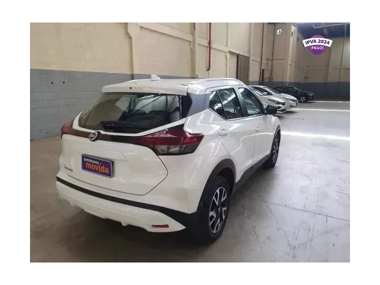 Nissan Kicks Branco 2