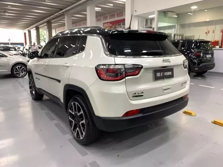 Jeep Compass Branco 10