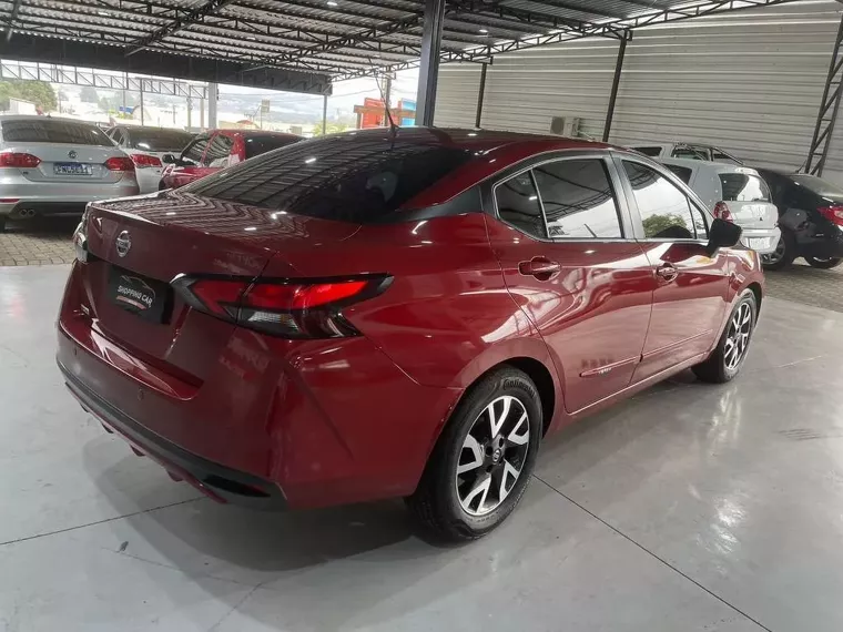 Nissan Versa Vermelho 5