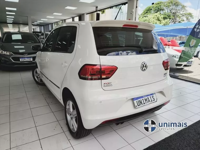 Volkswagen Fox Branco 12