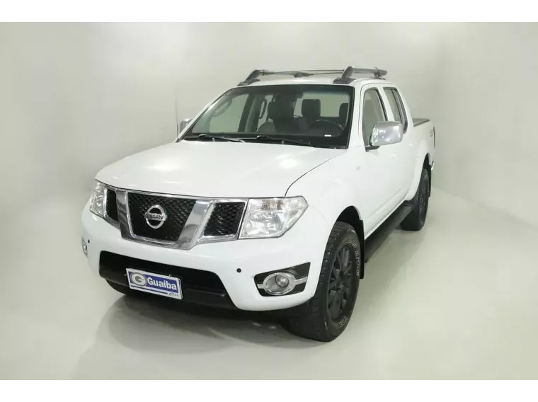 Nissan Frontier Branco 1