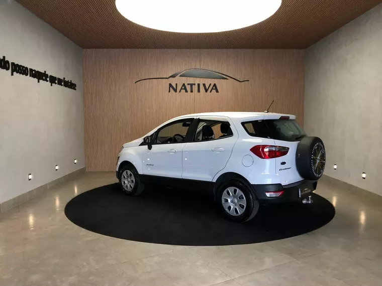 Ford Ecosport Branco 3