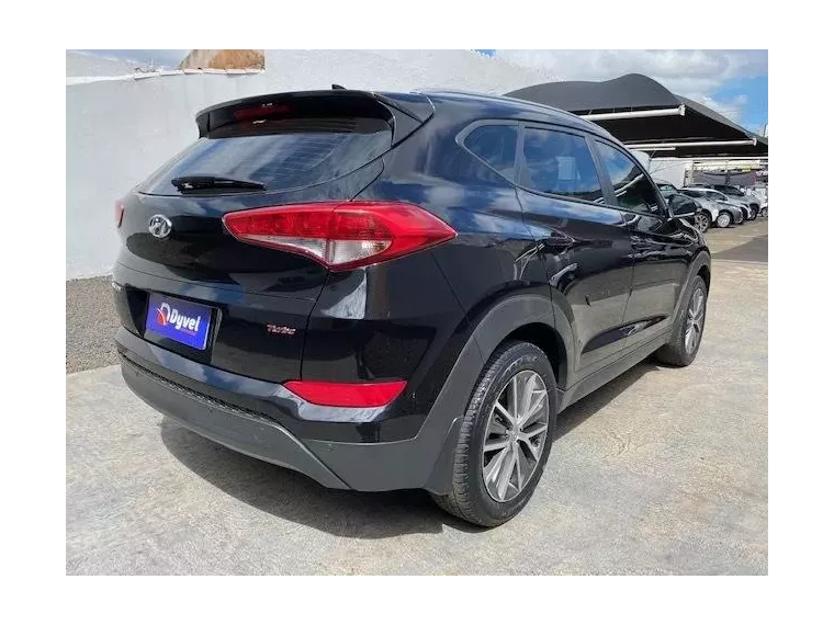 Hyundai Tucson Preto 3