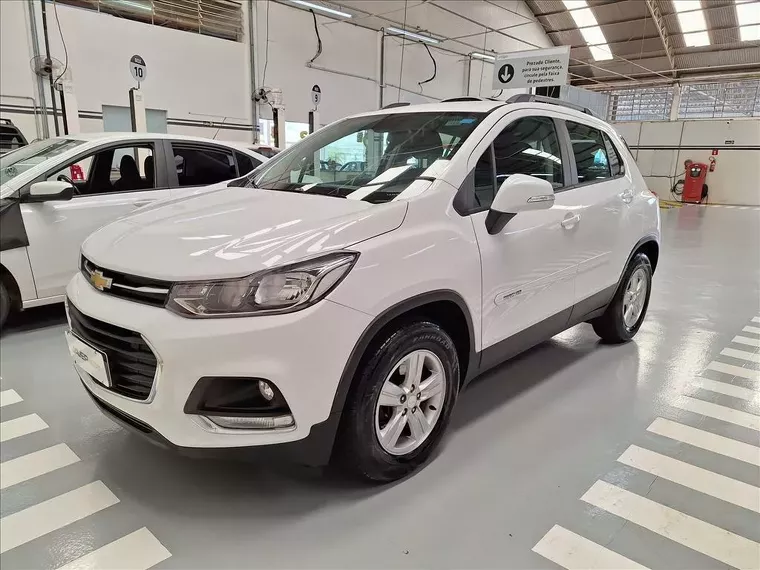 Chevrolet Tracker Branco 2