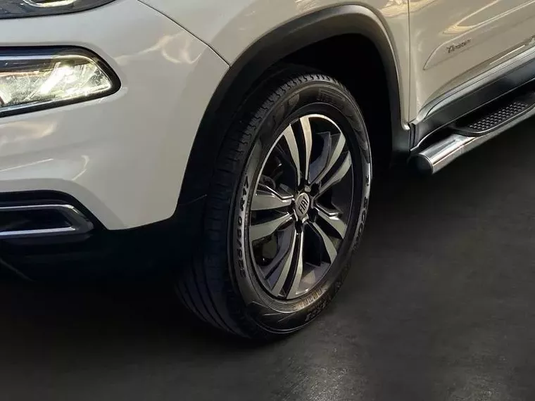 Fiat Toro Branco 5