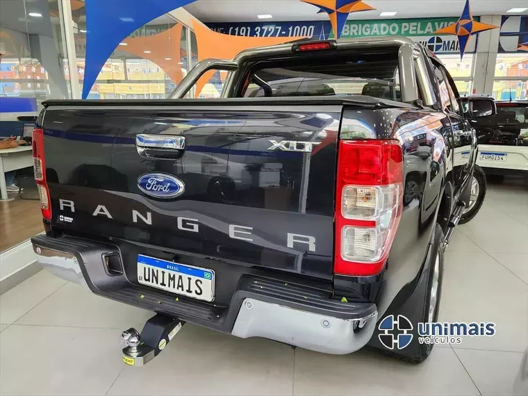 Ford Ranger Preto 5