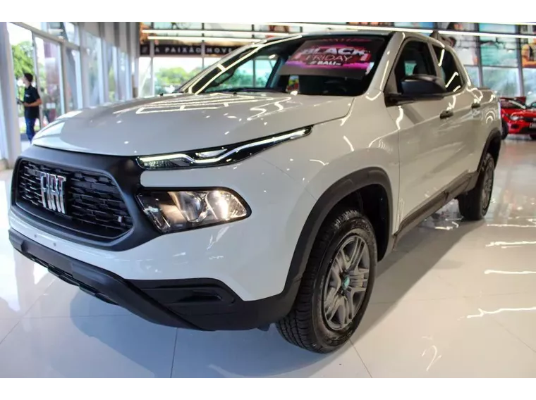 Fiat Toro Branco 2