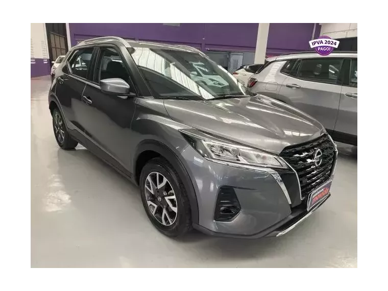 Nissan Kicks Cinza 1