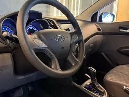Hyundai HB20S