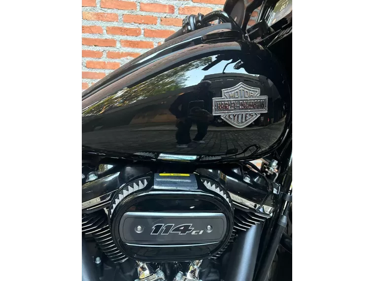 Harley-Davidson Street Glide Preto 5