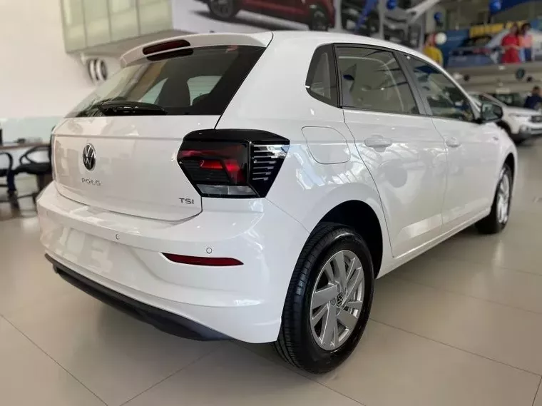 Volkswagen Polo Hatch Prata 17