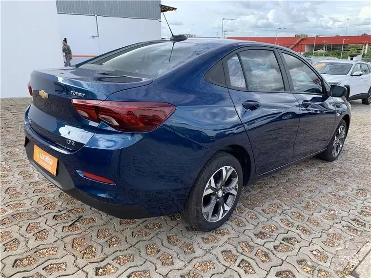 Chevrolet Onix Azul 6