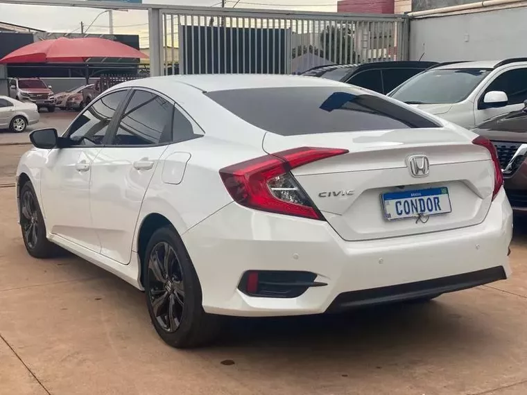 Honda Civic Branco 11