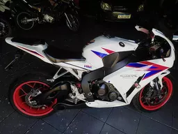 CBR 1000