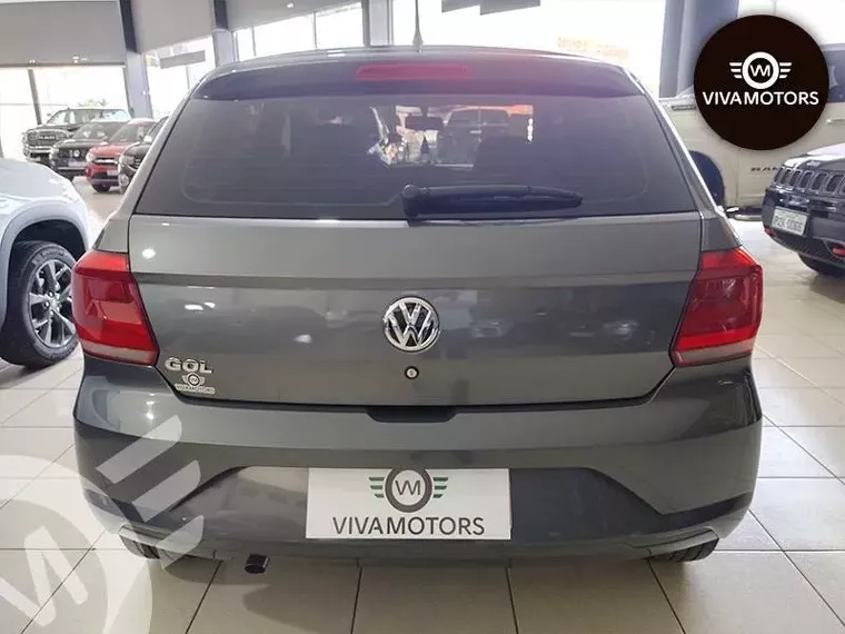 Volkswagen Gol Branco 4