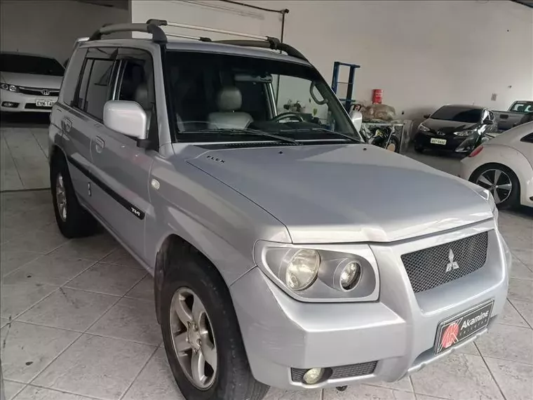 Mitsubishi Pajero TR4 Prata 2