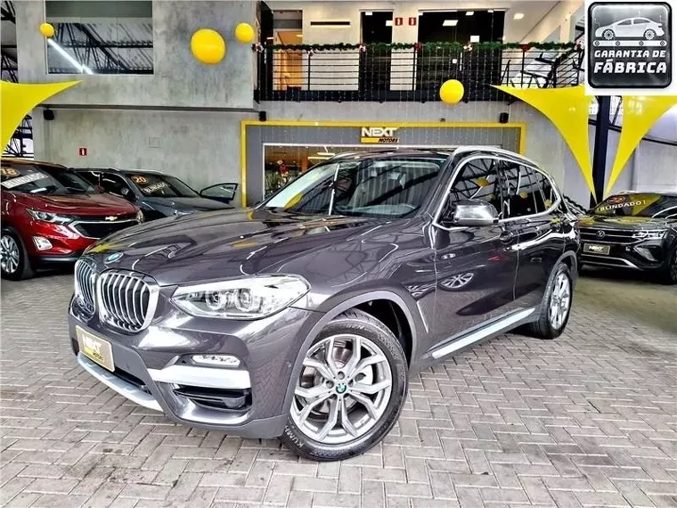 BMW X3 Cinza 14