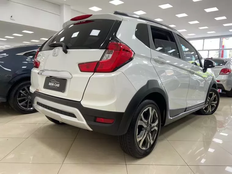 Honda WR-V Branco 4