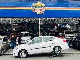 Nissan Versa