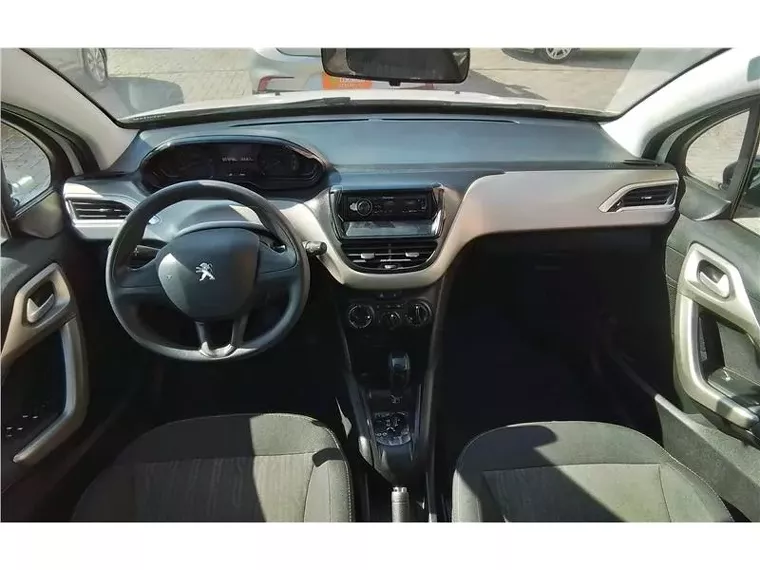 Peugeot 2008 Branco 10