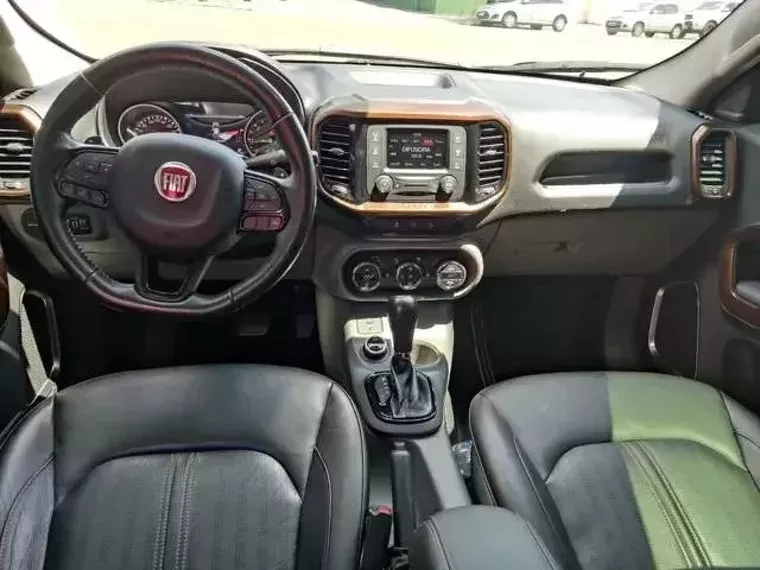 Fiat Toro Branco 6