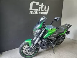 Bajaj Dominar