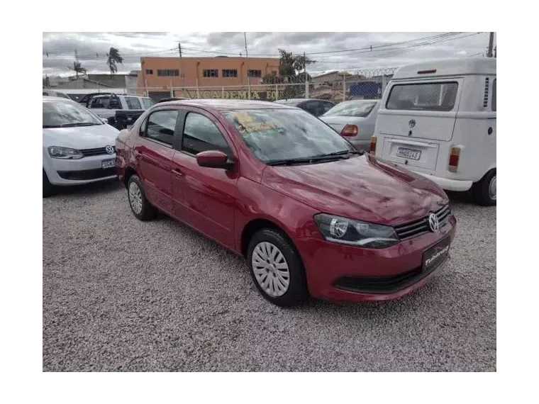 Volkswagen Voyage Vermelho 3