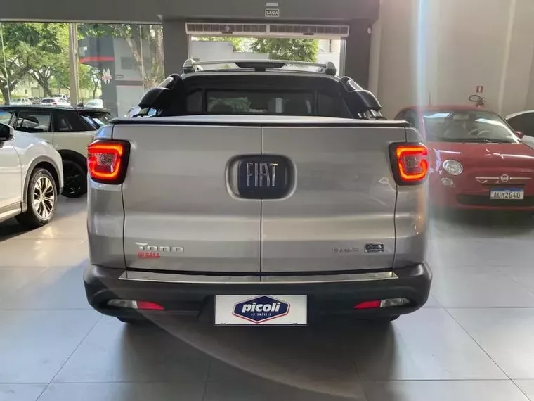 Fiat Toro Cinza 4