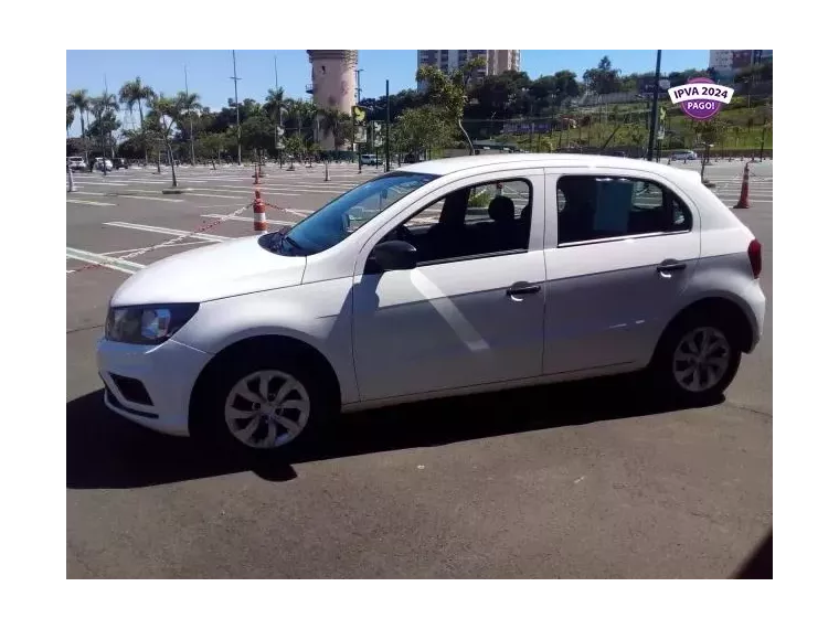 Volkswagen Gol Branco 7