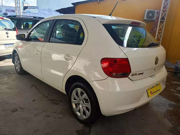 Volkswagen Gol Branco 7