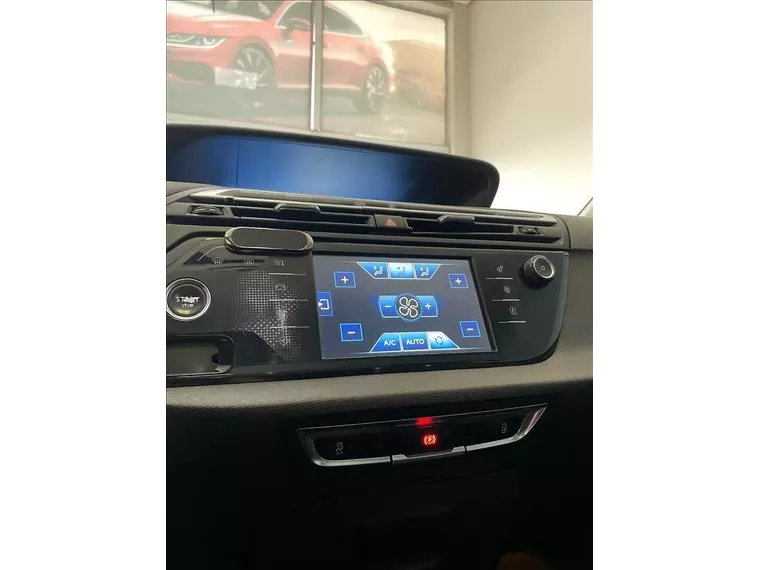 Foto do carro