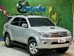 Toyota Hilux SW4